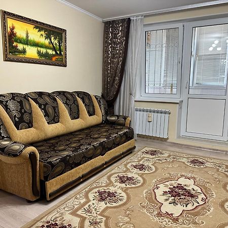 Comfortable Apartment In Chisinau Exterior photo
